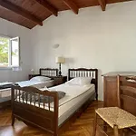 Hébergement de vacances Maison 3 Pour 6 Pers. Proche - Fr-1-705-92