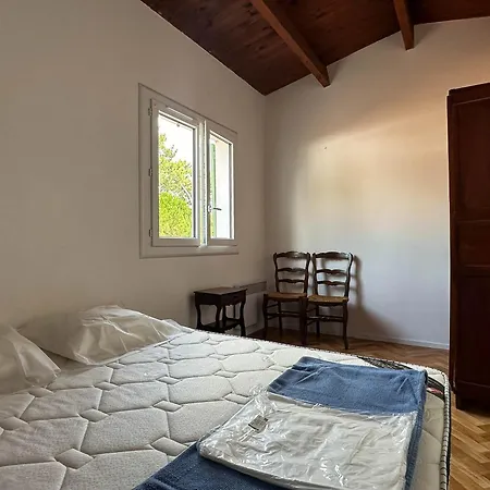 Hébergement de vacances Maison 3 Pour 6 Pers. Proche - Fr-1-705-92 Les Mathes