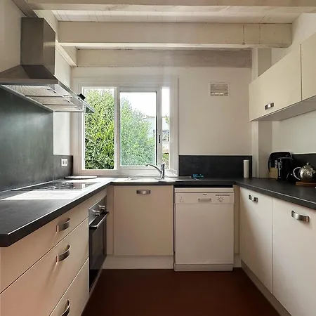 Holiday home 4 Pieces, 3 Chambres, Animaux Acceptes, Parking, Wifi, Proche - Fr-1-705-92 Les Mathes